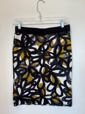 Trina Turk Black, Gray & Mustard Loop-Print Pencil Skirt